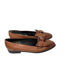 Mootsies Tootsies Brown Loafers with Bow Detail